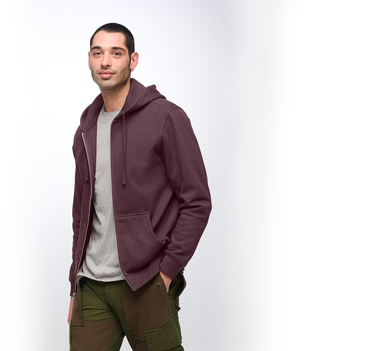 https://personifypro.com/SAN-DT6102_District-83-oz-Zip-HoodieDistrict V.I.T. Fleece Full-Zip Hoodie